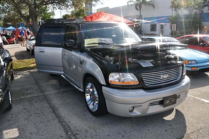 FestivalCarShow.jpg