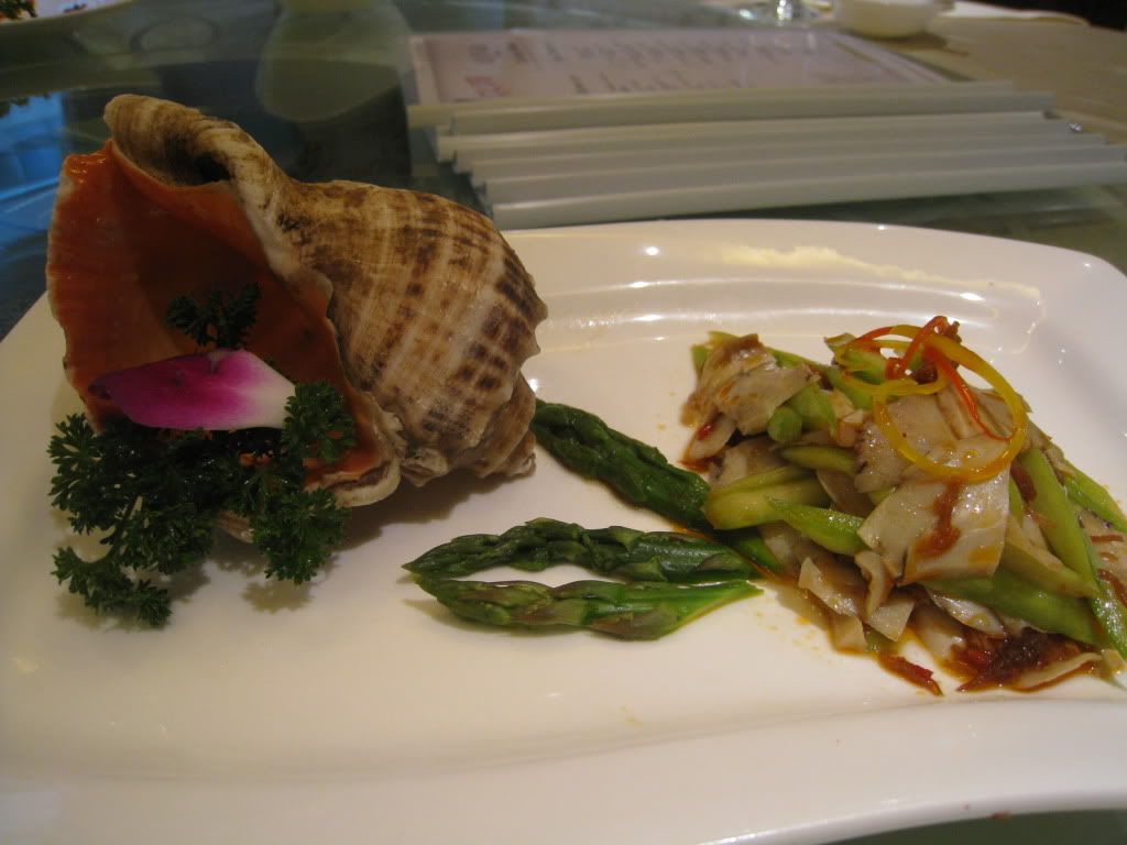 Sliced Conch at Mao Jia