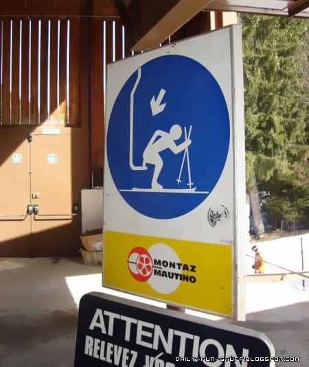 Funny Street Signs hilarious funny stupid wtf street road signs
