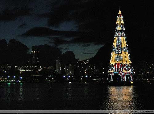 ya están montando el árbol de Navidad de Río de Janeiro ya están montando el árbol de Navidad de Río de Janeiro