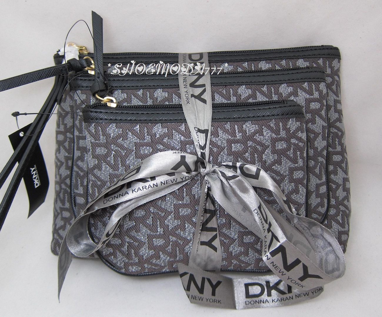 dkny cosmetic bag set of 2