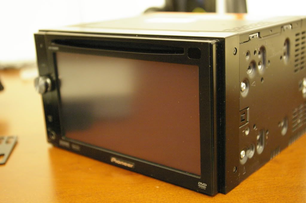 For Sale Pioneer DVD doubledin head unit, Pioneer XM Tuner Car