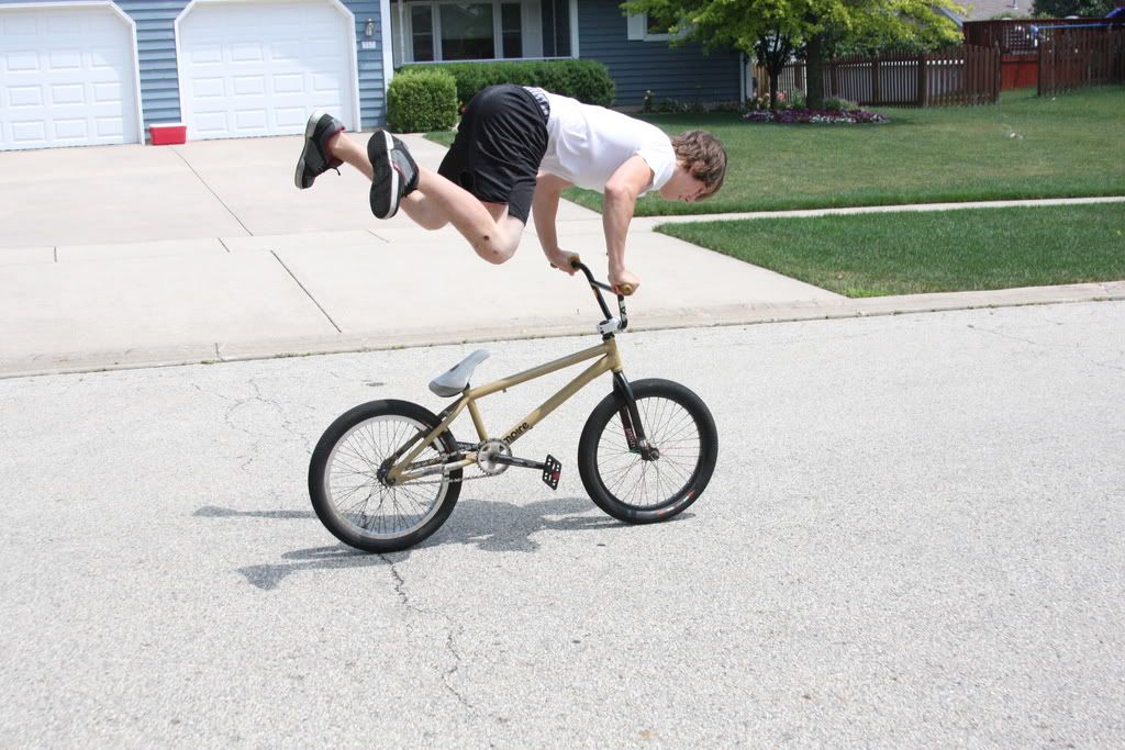 IMAGE: http://i215.photobucket.com/albums/cc241/jpossemato/firstdayriding015.jpg