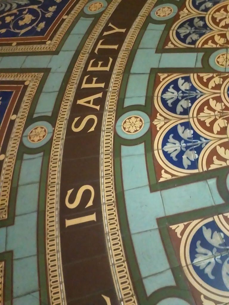 Floor of Victorian parliament