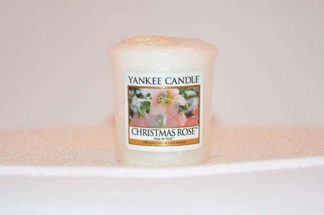Yankee Candle- Christmas Rose photo DSC_0384.jpg