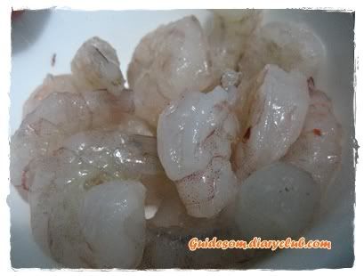 23 July 2008 แม่บ้านมือใหม่กะ เมนูเกี๊ยวหมู กอดกุ้งยักษ์