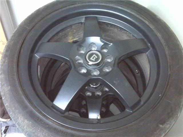 http://i215.photobucket.com/albums/cc33/khoolie/motegi.jpg