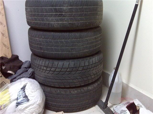 http://i215.photobucket.com/albums/cc33/khoolie/trie.jpg