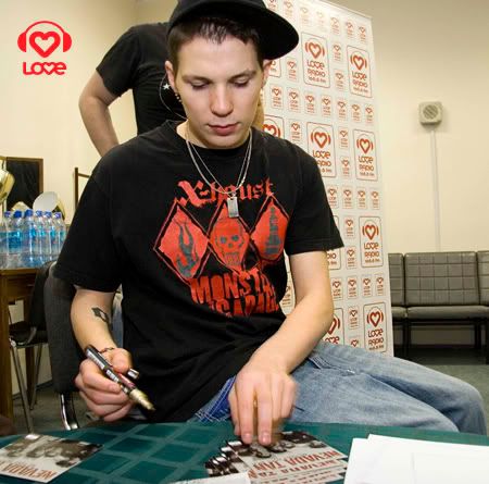 LoveRadio10.jpg picture by cool-nevada-tan