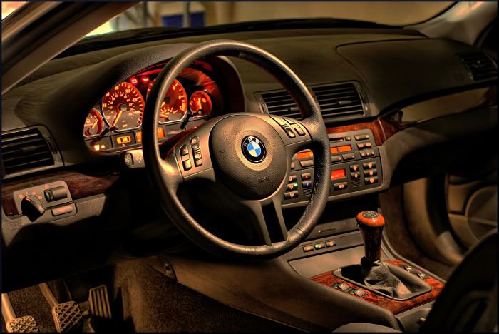 IMAGE: http://i215.photobucket.com/albums/cc74/stargate87/various/dashhdrpb.jpg