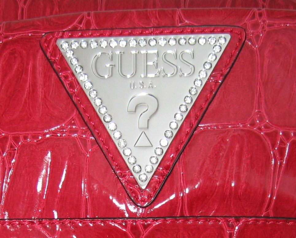 GUESS Dreamlover Messenger Hip Bag Purse Wallet New  